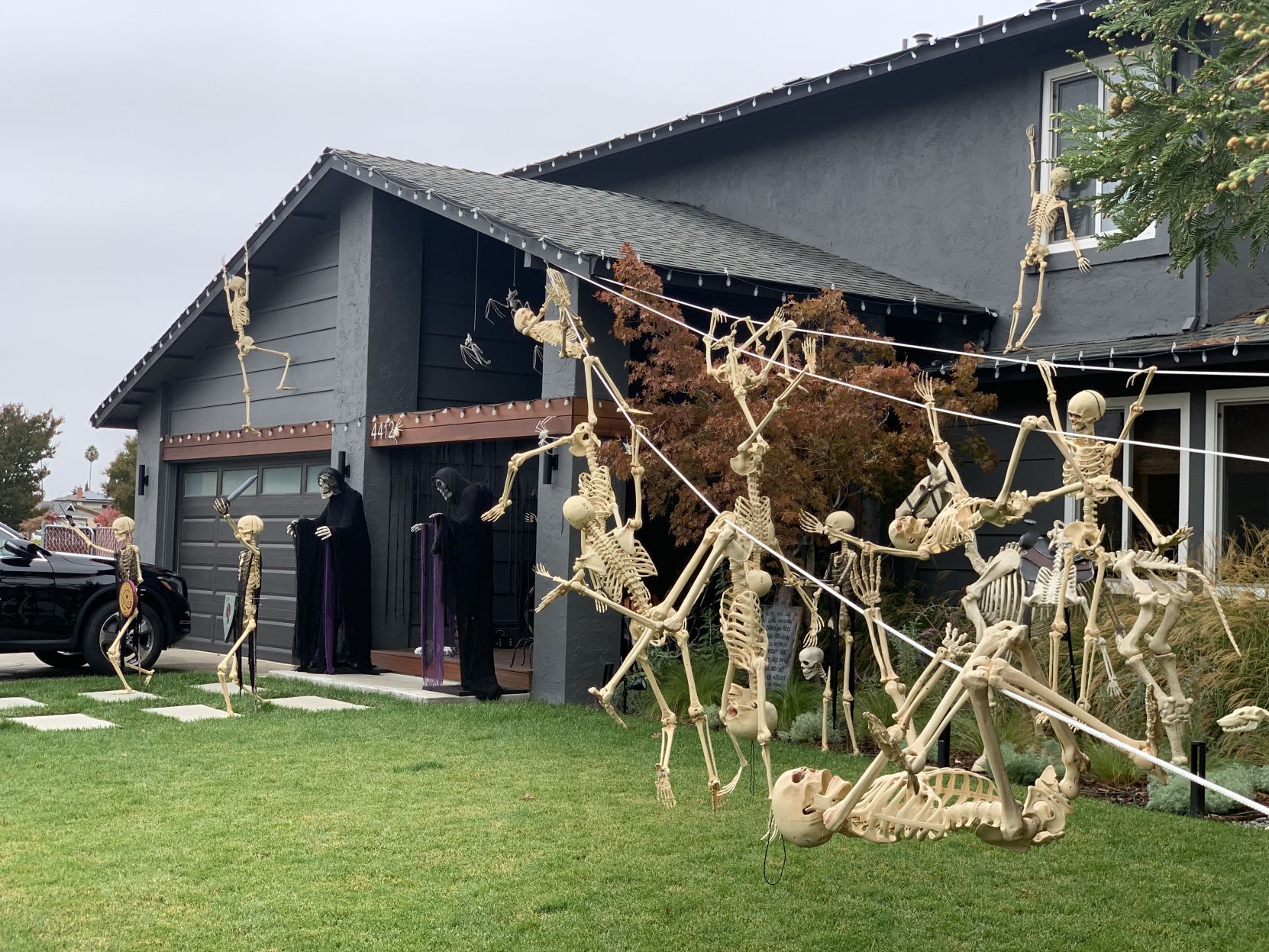 Skeletons take over Napa house for Halloween